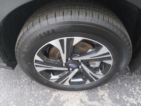 Certified 2024 Subaru Crosstrek 2.0i Premium AWD/4WD image 4