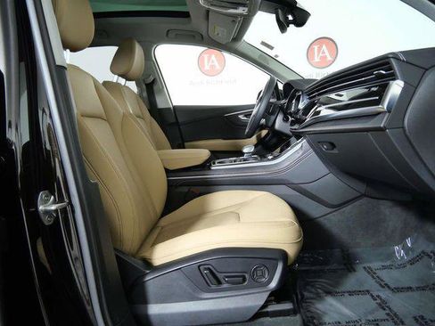 Used 2025 Audi Q7 2.0T Premium Plus AWD/4WD image 12
