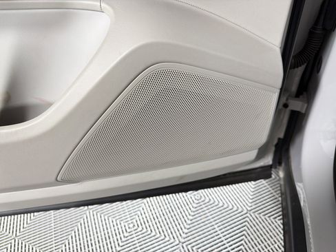 Certified 2023 Porsche Cayenne image 22