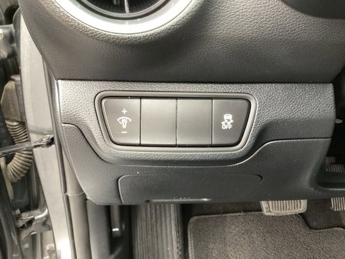 Used 2024 Kia Forte LXS image 26