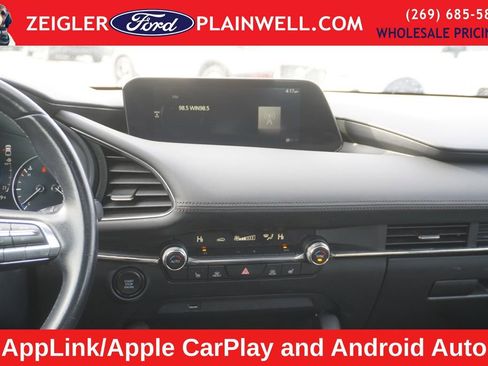 Used 2021 MAZDA MAZDA3 s image 14