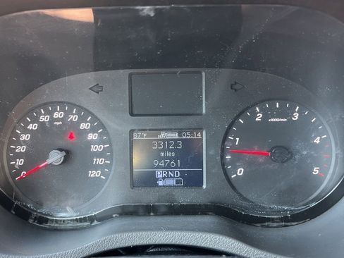 Used 2019 Mercedes-Benz Sprinter 170 Cargo image 8