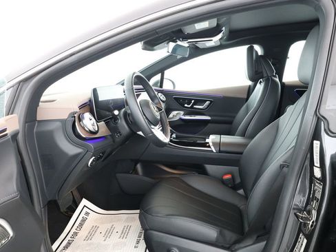 Used 2024 Mercedes-Benz EQE 350+ 4MATIC Sedan w/ Driver Assistance Package image 11