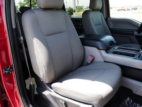 Used 2015 Ford F150 XLT w/ Equipment Group 302A Luxury AWD/4WD image 51