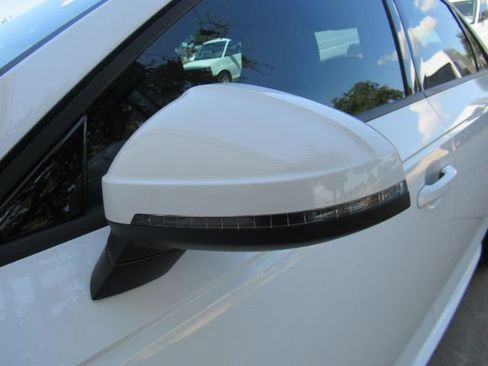 Used 2018 Audi A4 2.0T Ultra Premium image 15