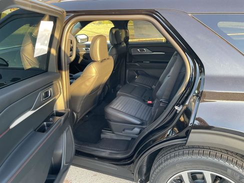 New 2026 Ford Explorer ST-Line image 26