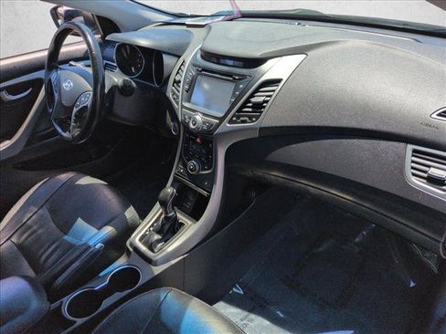 Used 2015 Hyundai Elantra Limited w/ Option Group 05 FWD image 24