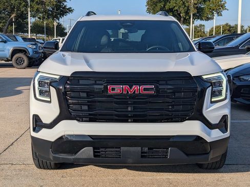 Used 2026 GMC Terrain Elevation w/ Elevation Premium Package AWD/4WD image 6