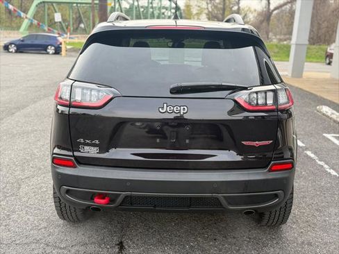 Certified 2021 Jeep Cherokee Trailhawk image 8