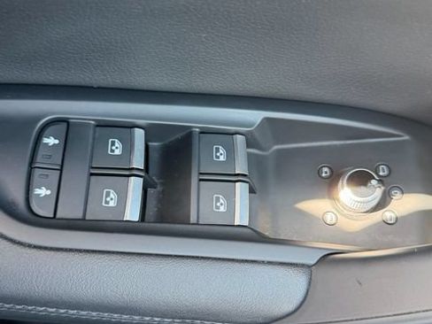 Used 2019 Audi Q5 2.0T Premium Plus w/ Premium Plus Package AWD/4WD image 34