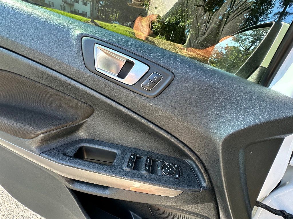 Used 2019 Ford EcoSport SE w/ SE Convenience Package AWD/4WD image 25
