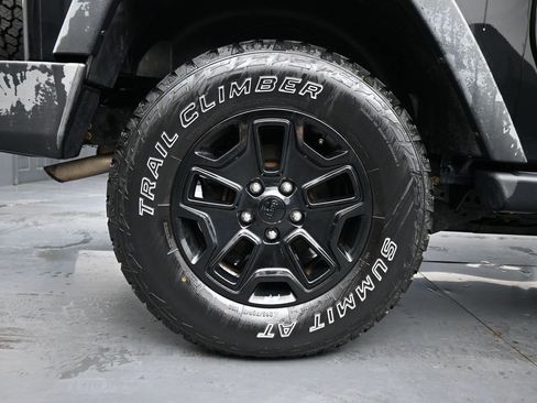 Used 2012 Jeep Wrangler Sport image 10