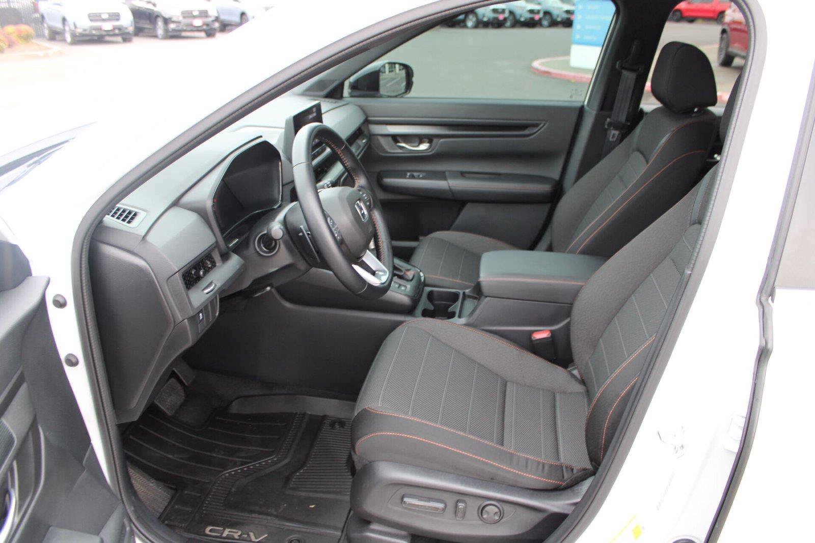 Used 2025 Honda CR-V Sport image 20