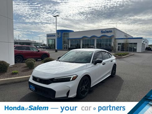 Used 2025 Honda Civic Sport image 3