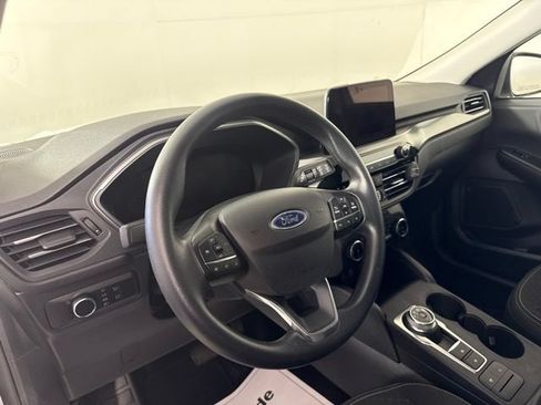 Used 2025 Ford Escape Active FWD image 16
