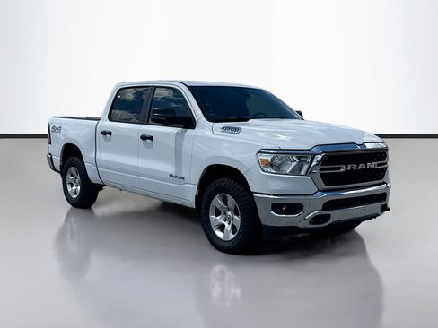 Used 2024 RAM 1500 Big Horn AWD/4WD image 7