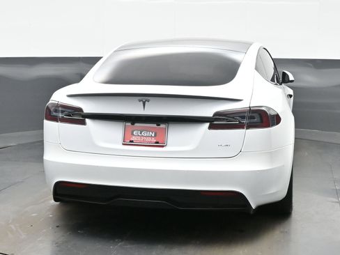 Used 2021 Tesla Model S Plaid image 5