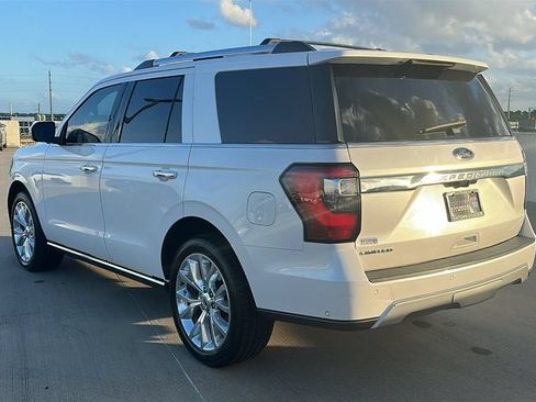 Used 2018 Ford Expedition Limited w/ Equipment Group 302A RWD image 12