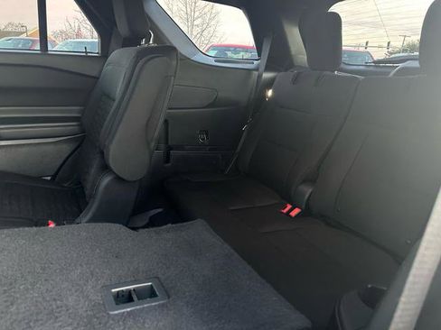 Used 2020 Ford Explorer XLT w/ Comfort Package image 14