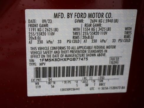 Used 2023 Ford Explorer XLT w/ Equipment Group 202A image 30