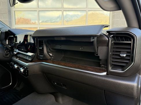 Used 2022 GMC Sierra 1500 Elevation AWD/4WD image 25
