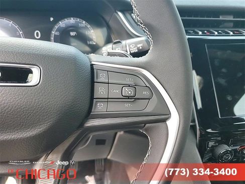 New 2025 Jeep Grand Cherokee Laredo image 17