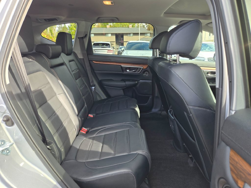 Used 2019 Honda CR-V Touring image 13