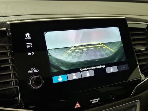 Used 2025 Honda Passport TrailSport image 19