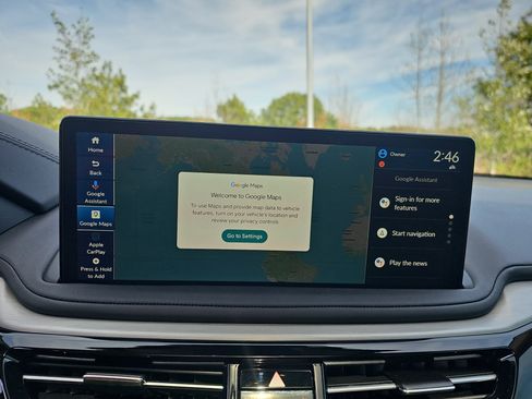 Used 2025 Acura MDX SH-AWD w/ Technology Package image 24