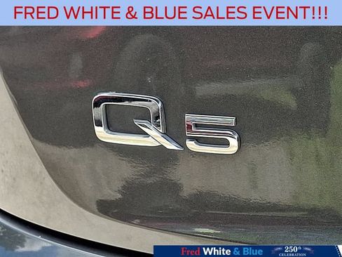 Used 2021 Audi Q5 e Premium Plus w/ Premium Plus Package AWD/4WD image 30