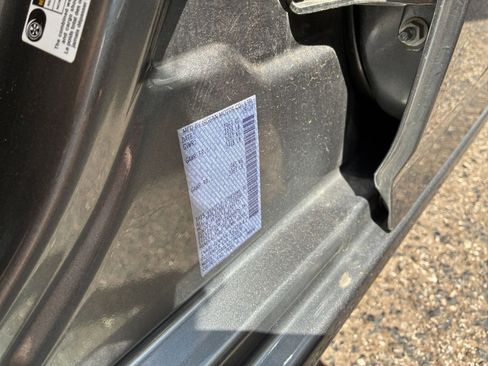 Used 2025 Nissan Altima 2.5 SV FWD image 29