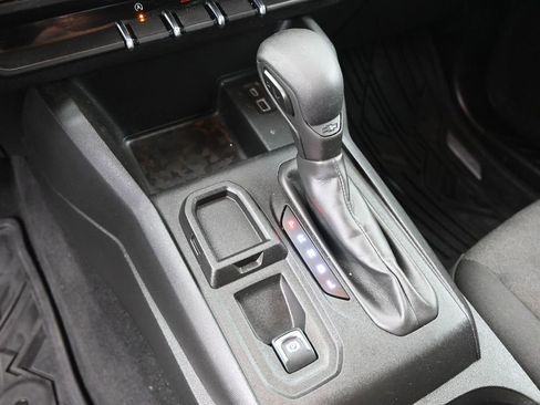 Used 2024 Chevrolet Colorado W/T image 26