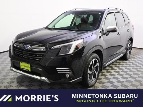 Used 2022 Subaru Forester Touring image 1