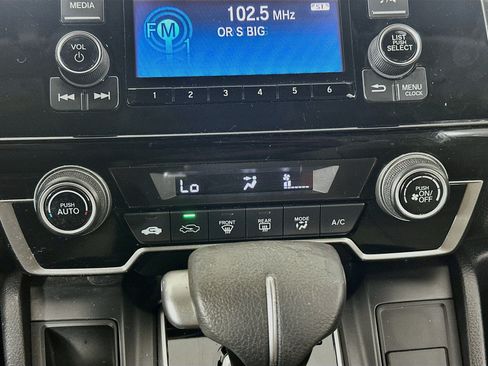 Used 2019 Honda CR-V LX image 22