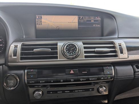 Used 2014 Lexus LS 460 AWD w/ Comfort Package image 31