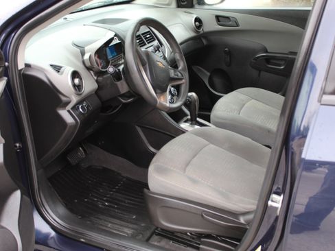 Used 2015 Chevrolet Sonic LS image 14