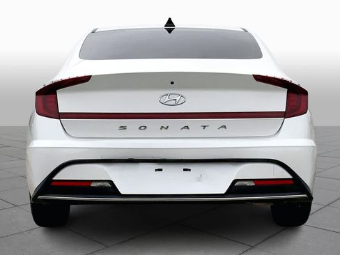 Used 2022 Hyundai Sonata SE w/ Cargo Package FWD image 5