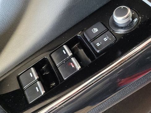 Used 2019 MAZDA CX-9 Touring w/ Touring Premium Package image 27