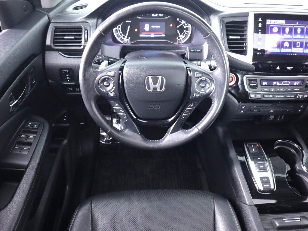 Used 2017 Honda Pilot Elite image 37