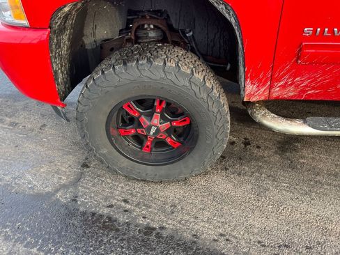 Used 2011 Chevrolet Silverado 1500 LTZ w/ Max Trailering Pack image 35