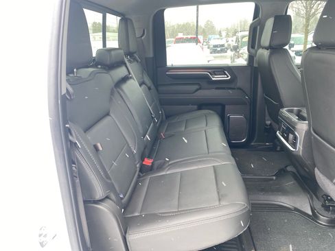 Used 2024 GMC Sierra 2500 Denali w/ Denali Reserve Package AWD/4WD image 22