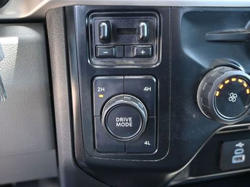 Used 2024 Ford F550 4x4 Crew Cab Super Duty image 29