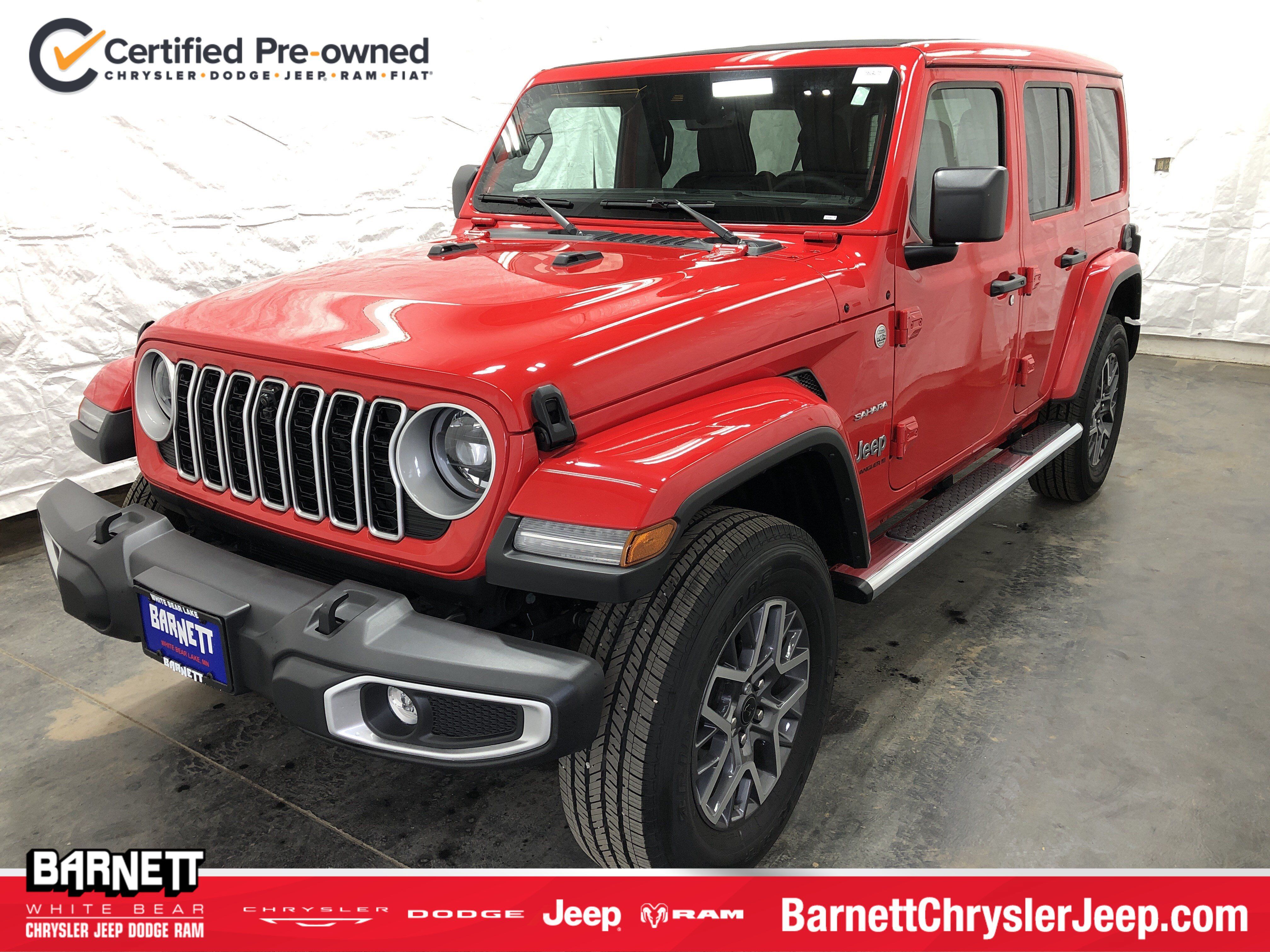 Certified 2024 Jeep Wrangler Unlimited Sahara w/ Technology Group AWD/4WD image 1