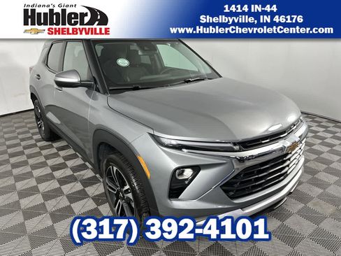 Used 2024 Chevrolet TrailBlazer LT w/ Convenience Package AWD/4WD image 1