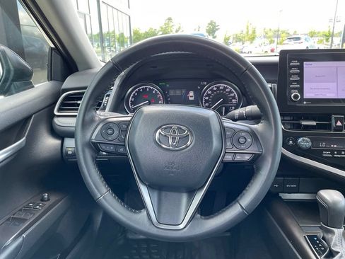 Used 2024 Toyota Camry SE w/ Convenience Package AWD/4WD image 17