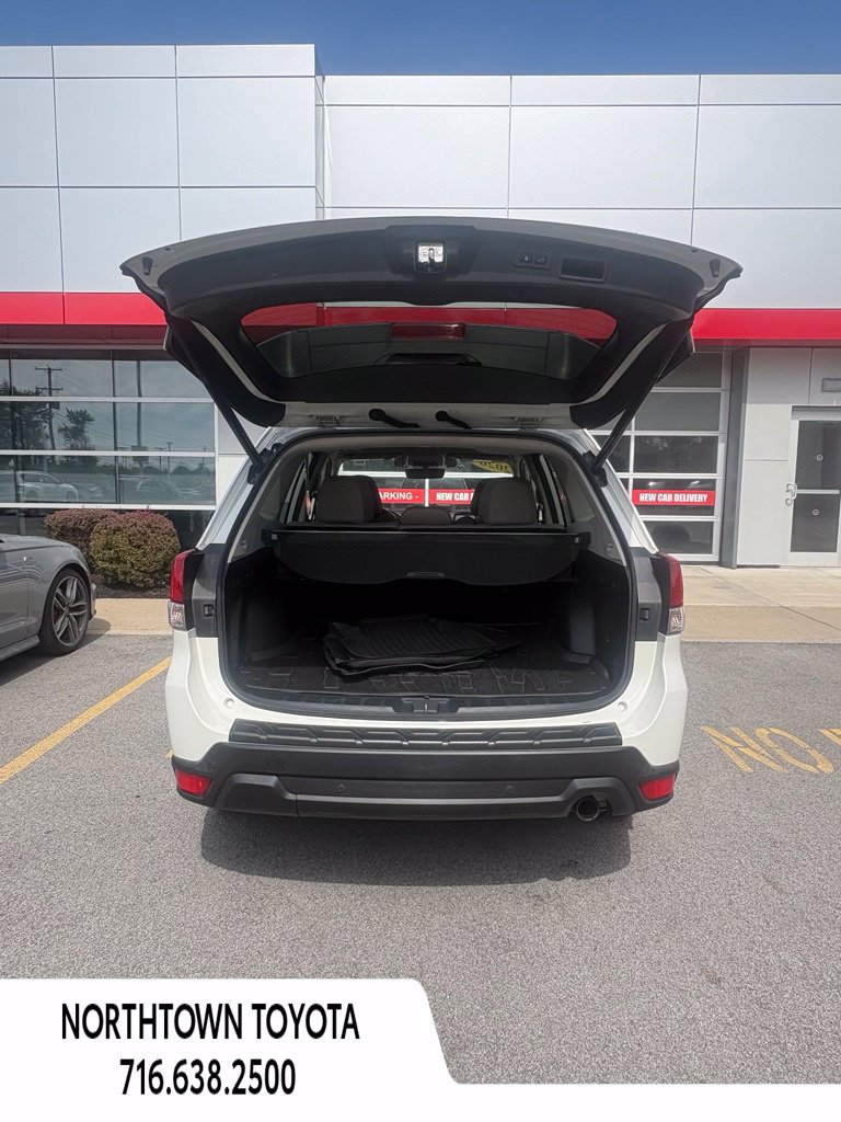 Used 2020 Subaru Forester Limited AWD/4WD image 7