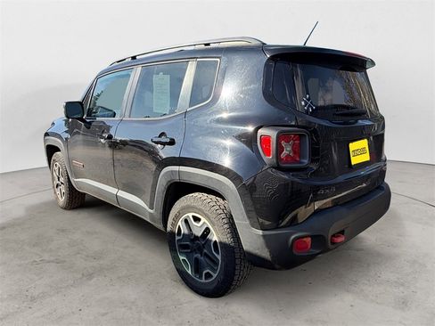 Used 2015 Jeep Renegade Trailhawk w/ Popular Equipment Group image 2