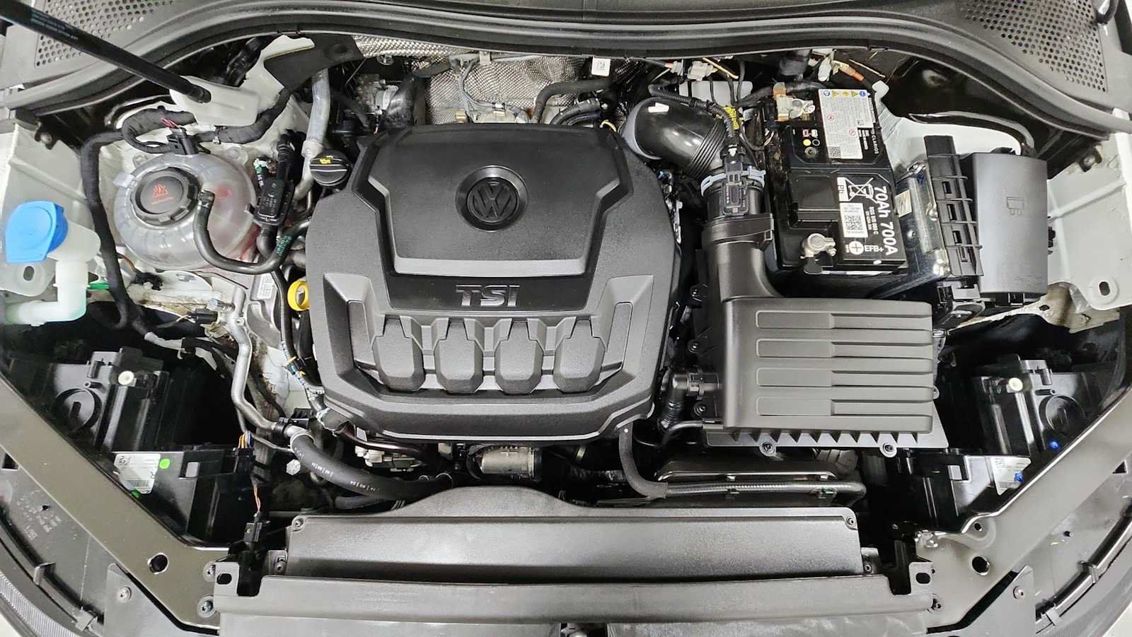 Used 2024 Volkswagen Tiguan Wolfsburg Edition AWD/4WD image 30