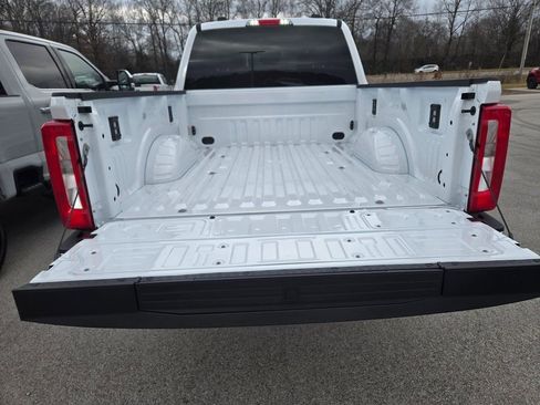 New 2026 Ford F250 XLT w/ F-250 >10K GVWR Package image 5