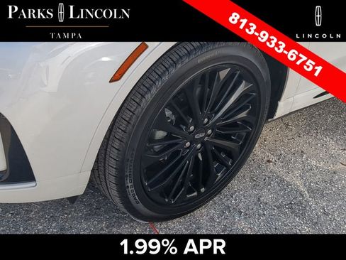 Certified 2025 Lincoln Corsair Reserve w/ Jet Appearance Package FWD image 12